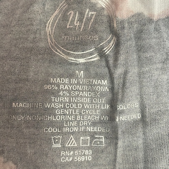 NWT Maurice TShirt - Picture 4 of 4